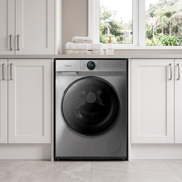 Midea MF200 9kg Front Load Washing Machine lifestyle
