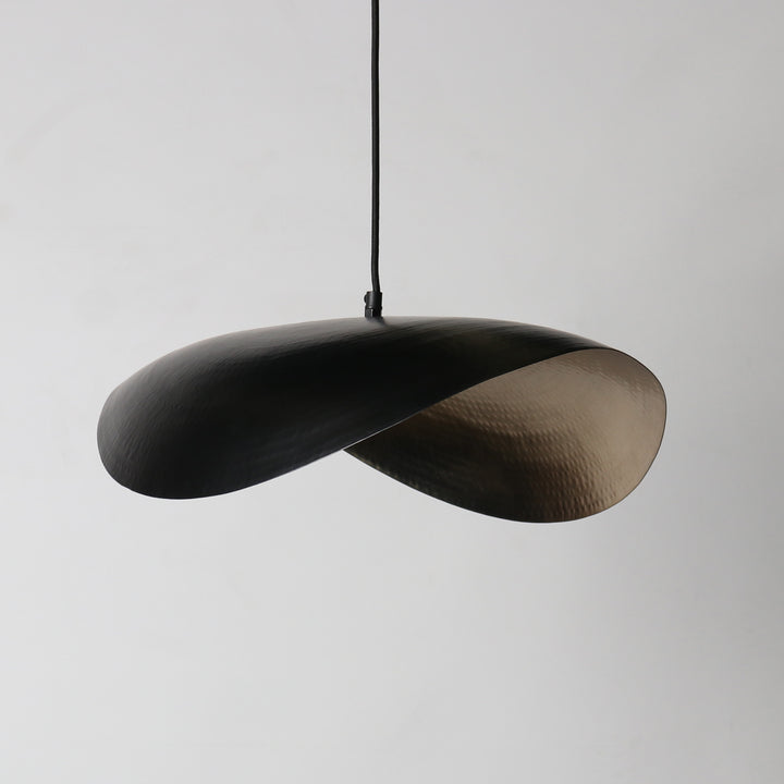 UFO Pendant 57x38cm