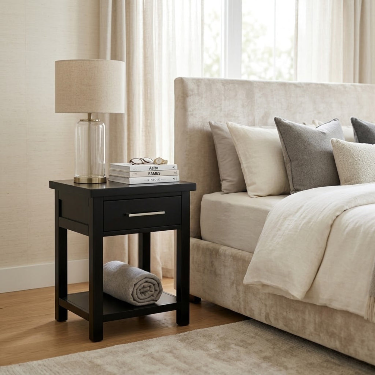 Champion 1 Drw Bedside Black