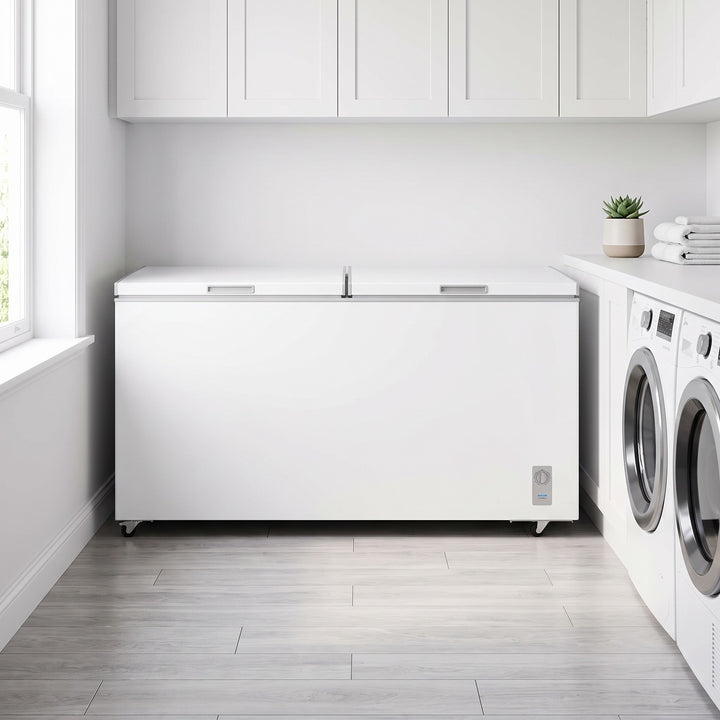 Midea 508L Chest Freezer lifestyle