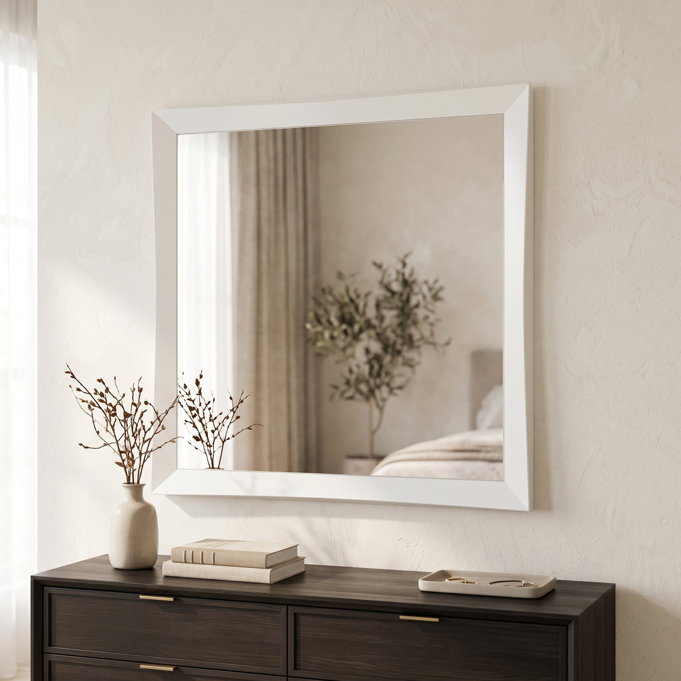 Maverick Mirror (Black/White)