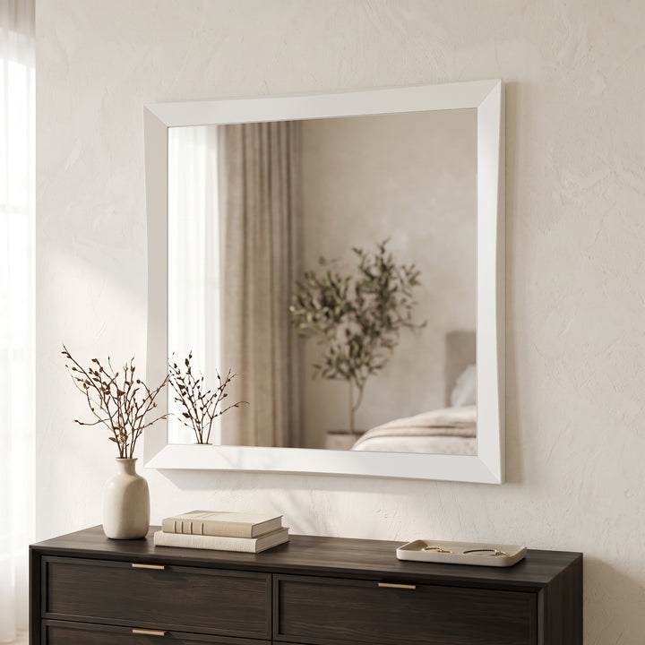 Maverick Mirror (Black/White)