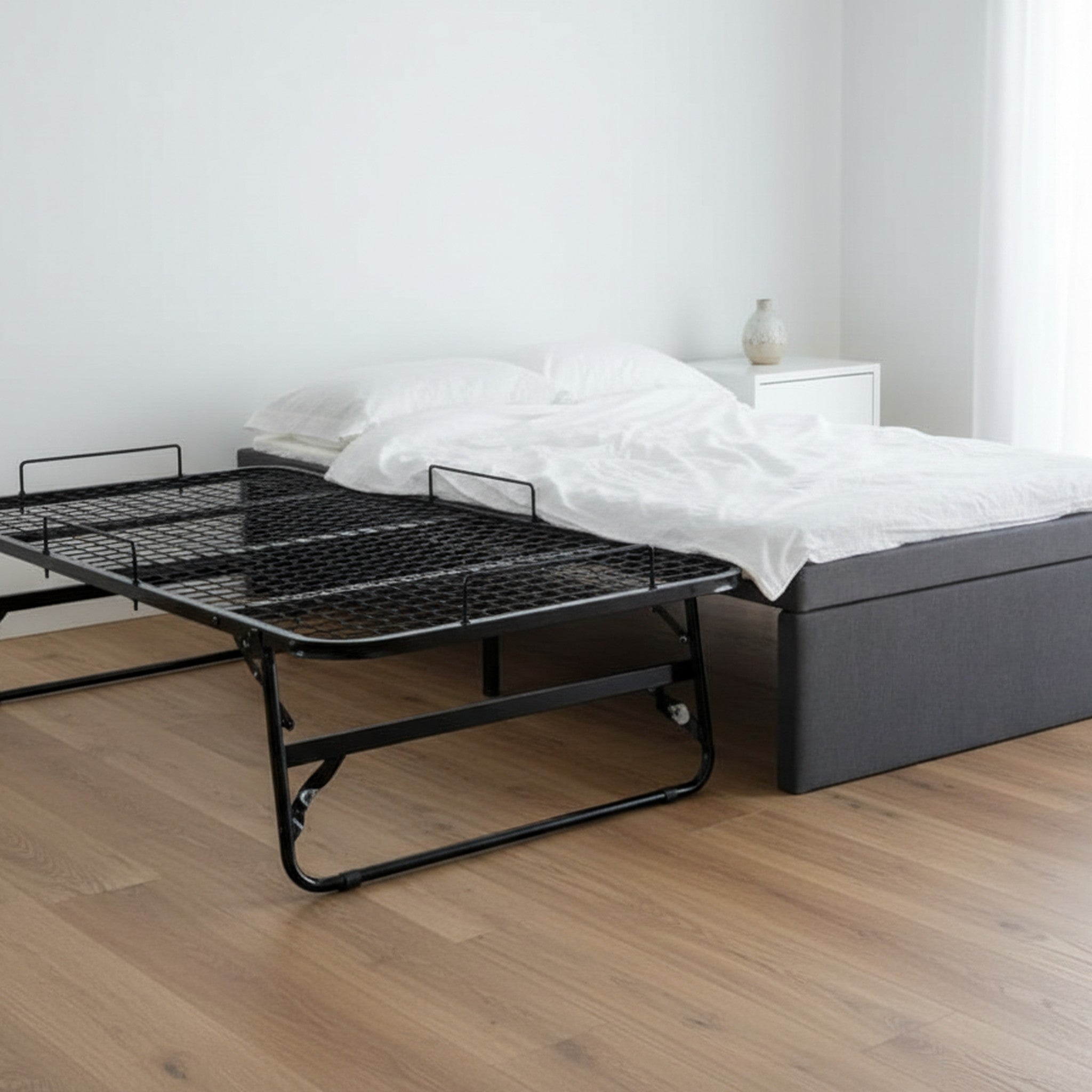 Sleeptuck Trundle Bed With Mattresses